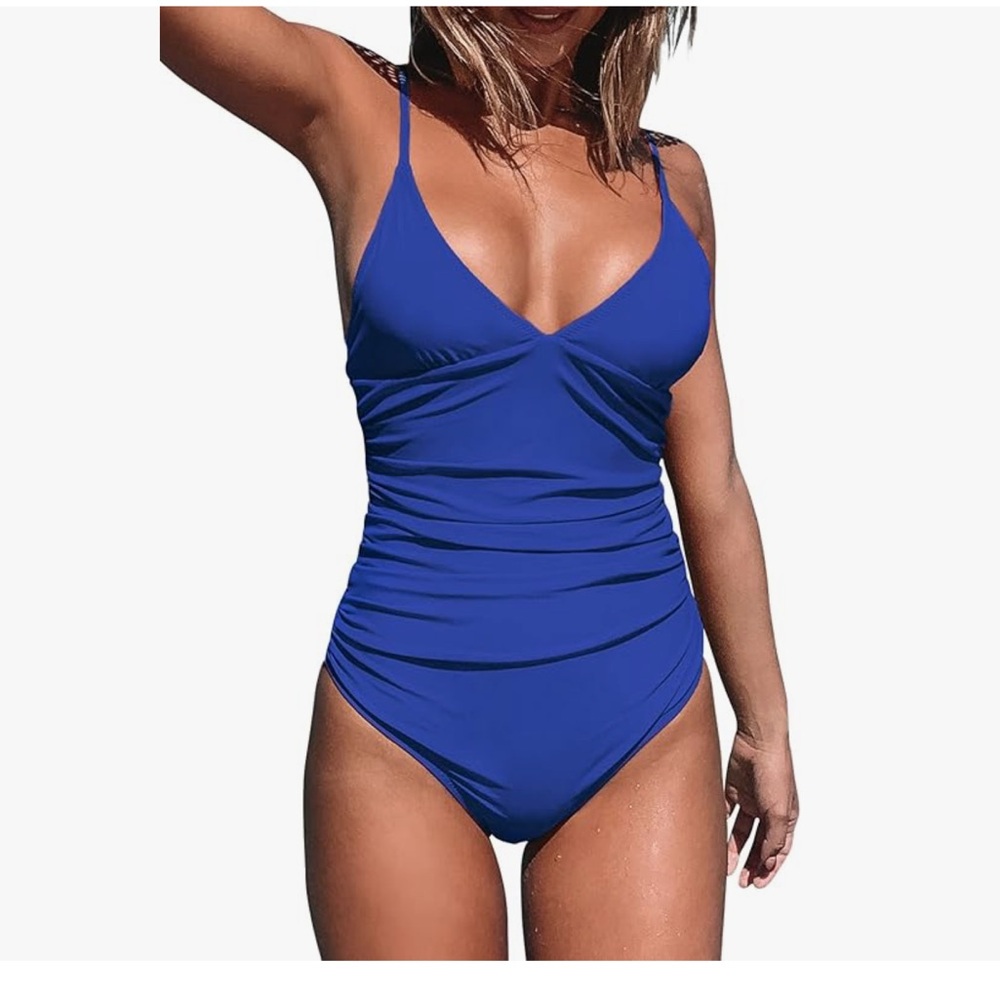 CUPSHE Women's One Piece Swimsuit Tummy Control V Neck Bathing Suits